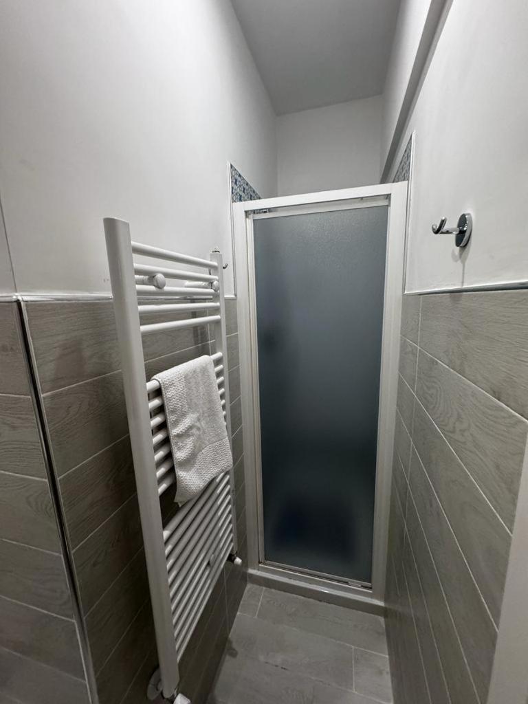 Ameli Room Florens Exteriör bild